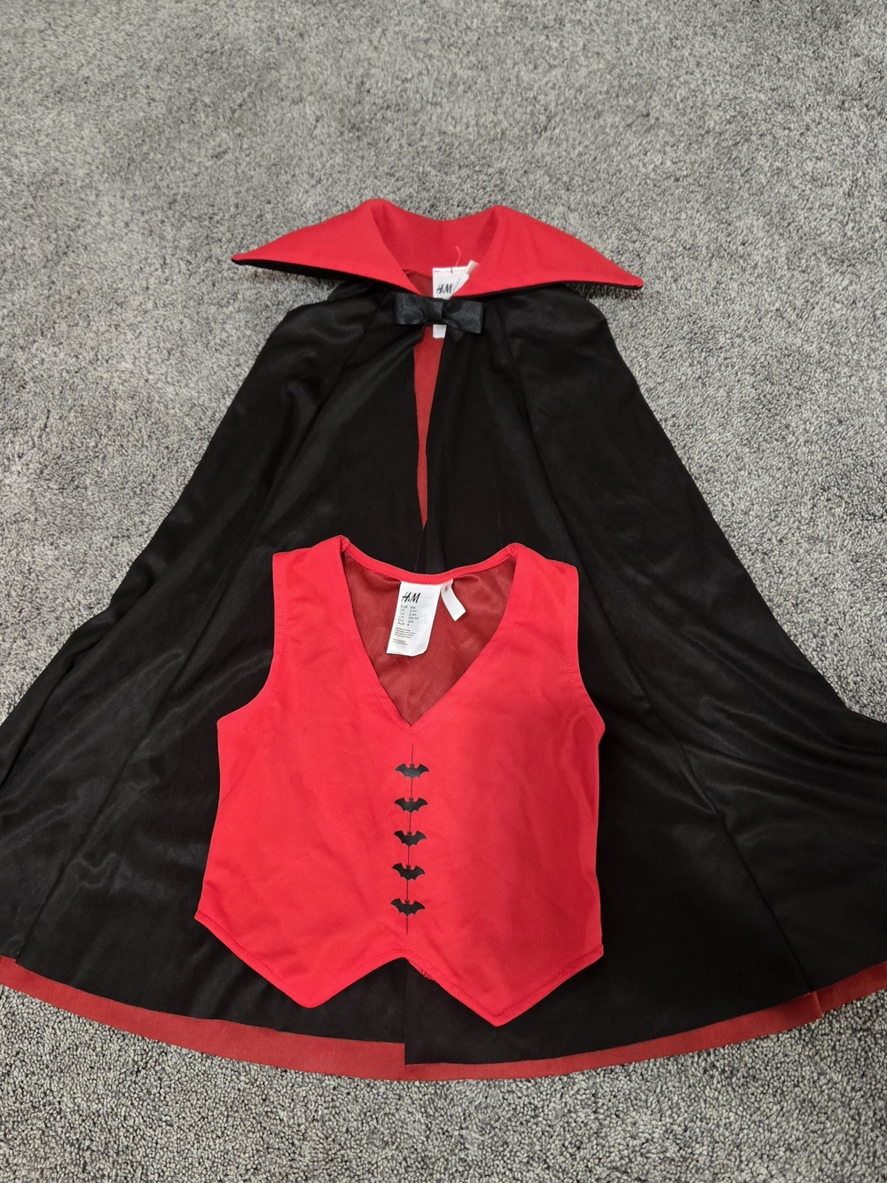 H&M Black Cape with Red Lined Collar and Red Vest Kids Vampire Costume
